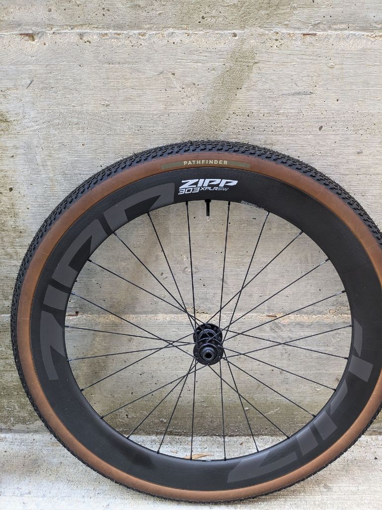 Brugt Zipp 303XPLR SW 2025 bike — billede 3 af 3