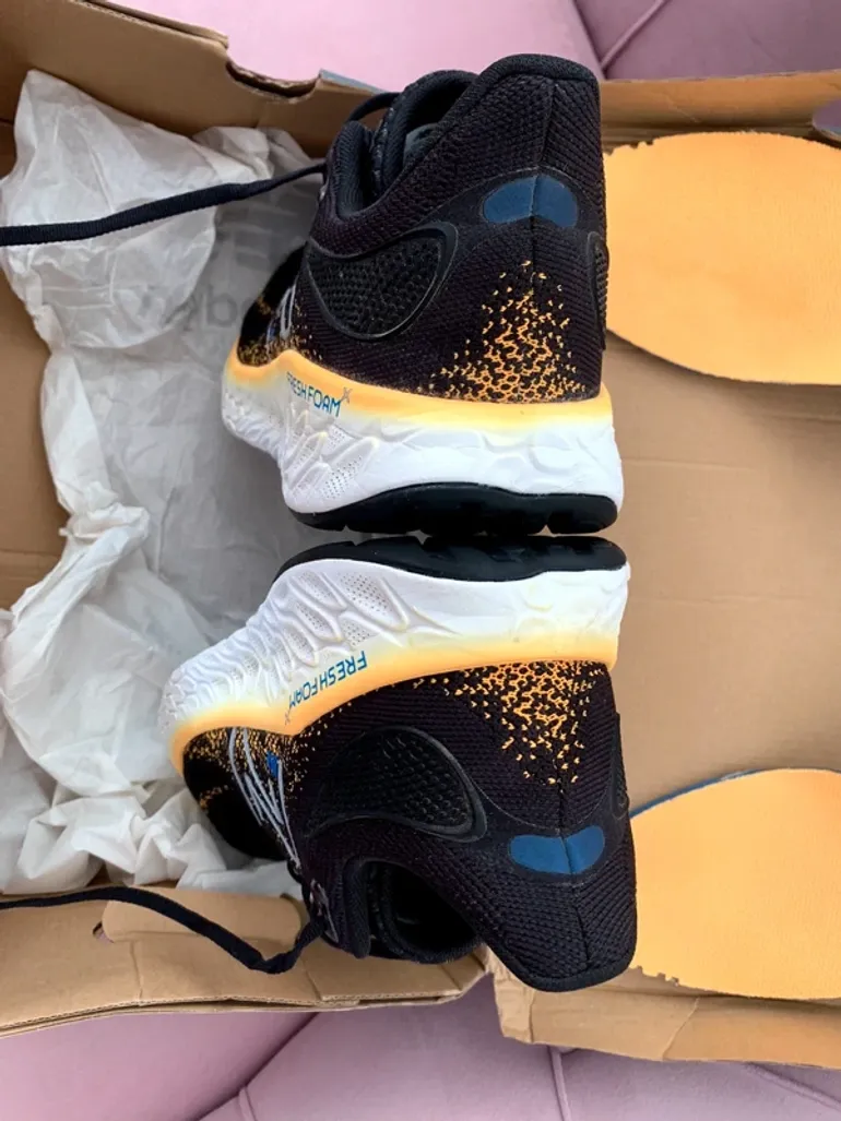 Used New Balance Fresh Foam X 1080 v12 bike — image 5 of 7