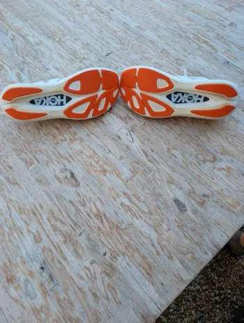 Used Hoka Rocket X2 bike — image 3 of 6