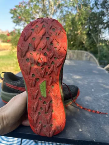 Used Asics Fuji lite 3 bike — image 2 of 4