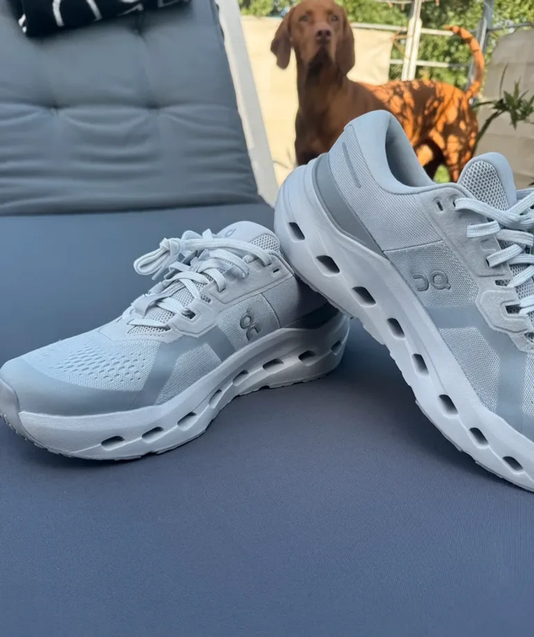White On Cloudrunner 3 bike usato — immagine 6 di 6
