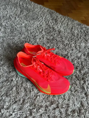 Gebrauchtes Nike ZoomX Vaporfly 4 bike — Bild 7 von 8