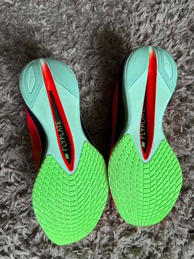 Gebrauchtes Nike ZoomX Vaporfly 4 bike — Bild 4 von 8