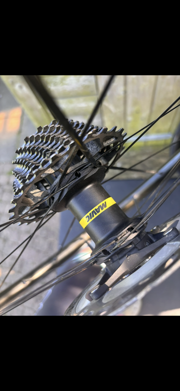 Brugt Mavic magic cosmic slr 45 disc 2024 bike — billede 2 af 2