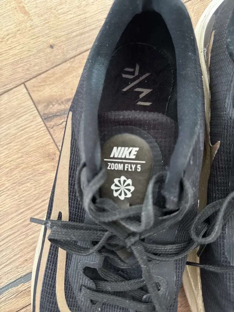 Käytetty Nike Zoom Fly 5 bike — kuva 2 / 10