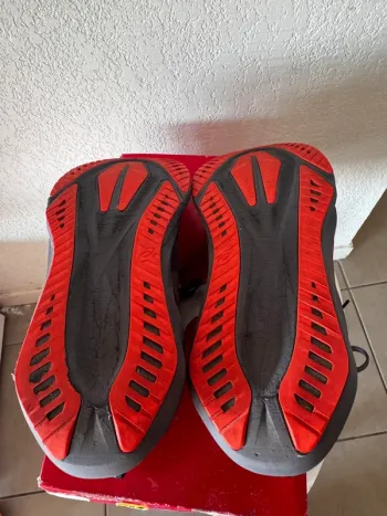 Tweedehands Asics FF Blast MAX bike — afbeelding 7 van 8