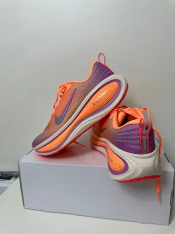 Tweedehands Nike Vomero bike — afbeelding 9 van 15