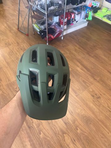 Gebrauchtes Lazer Coyote Helmet 2025 bike — Bild 3 von 4