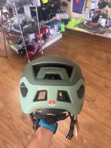 Gebrauchtes Lazer Coyote Helmet 2025 bike — Bild 2 von 4