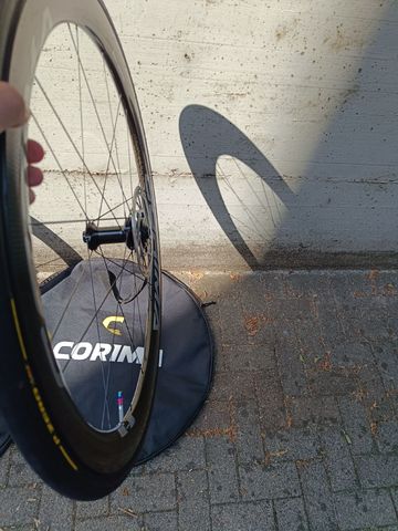 Corima Carbonio 46mm Wheels bike usato — immagine 3 di 6