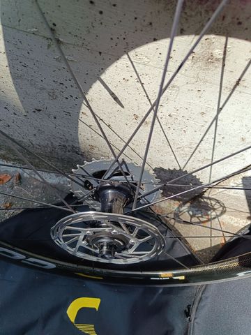 Corima Carbonio 46mm Wheels bike usato — immagine 4 di 6