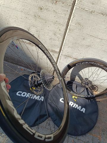 Corima Carbonio 46mm Wheels bike usato — immagine 5 di 6