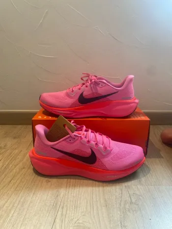 Used Pegasus Nike Air Zoom 41 Running Shoes