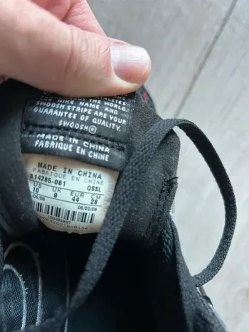 Nike Track Spikes Running Shoes Size 44 US 10 bike usato — immagine 12 di 15