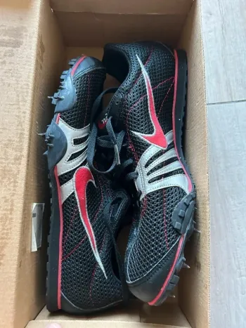 Nike Track Spikes Running Shoes Size 44 US 10 Running Shoes d'occasion