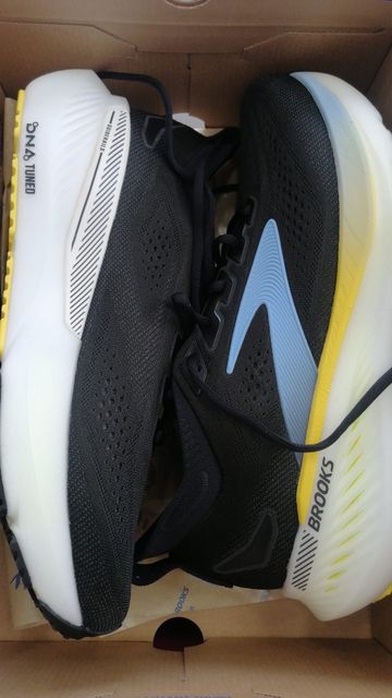 Käytetty Brooks glycerin gts 2026 Running Shoes