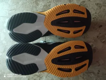 Scarpa sport taglia 40 e 2/3 bike d'occasion — image 3 sur 5
