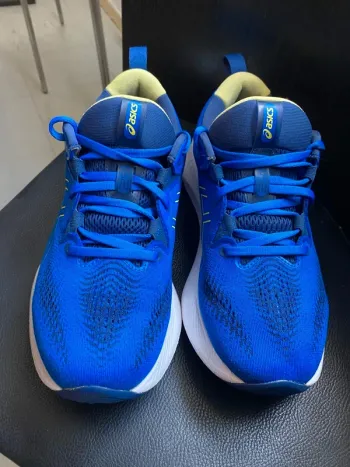 Used Asics Gel Cumulus 25 Running Shoes