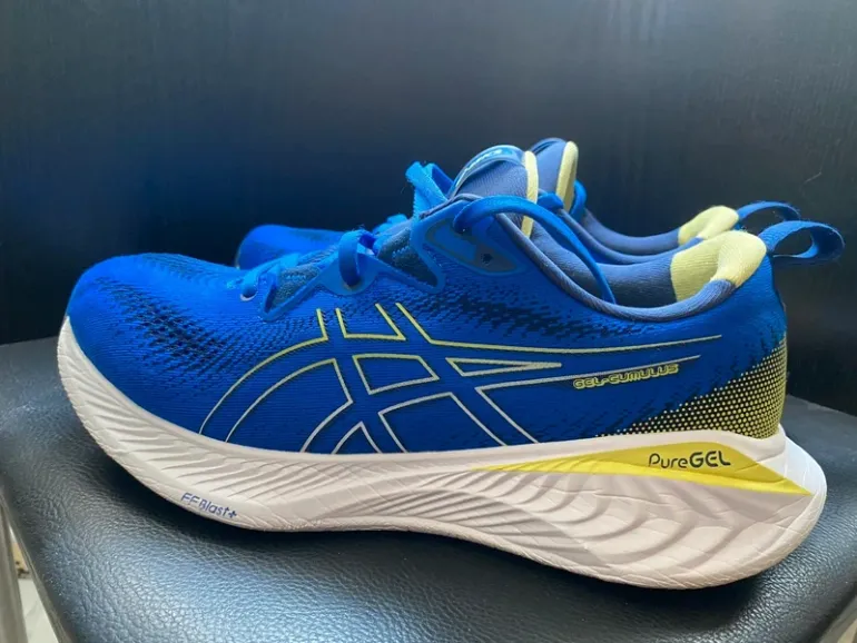 Asics Gel Cumulus 25 bike d'occasion — image 3 sur 5