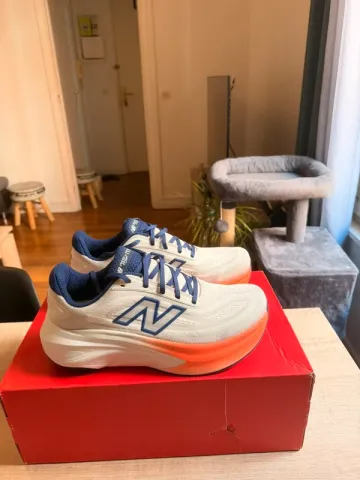 Gebrauchtes New Balance More Running Shoes