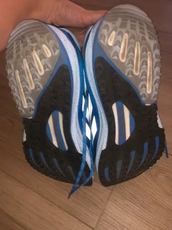 Gebrauchtes Adidas Scarpe da corsa Uomo bike — Bild 6 von 6