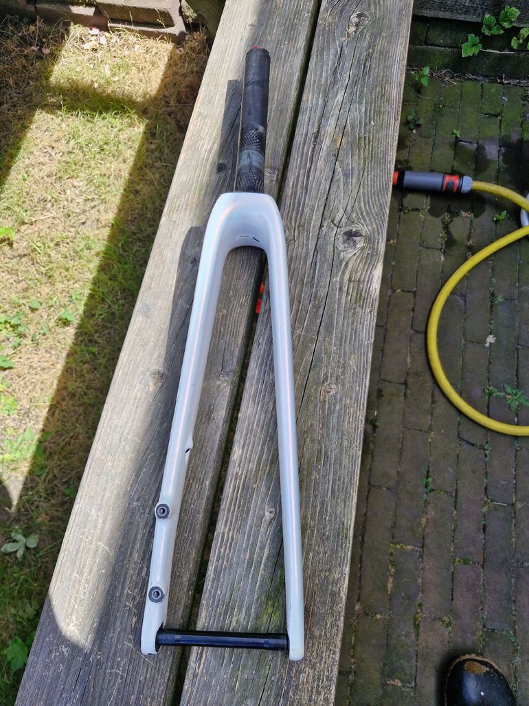 Brugt Specialized Tarmac SL8 Fork 2024 bike — billede 2 af 4