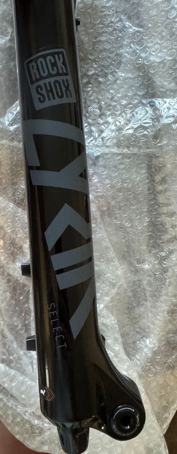 Used RockShox Lyrik Select bike — image 4 of 4