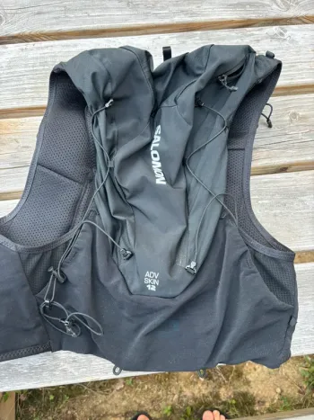 Used Salomon Adv Skin 12 Running Accessories