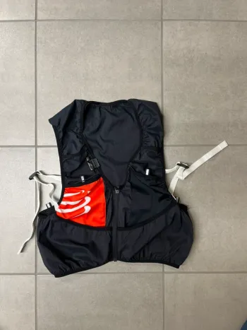 Tweedehands Compressport Ultrun backpack Running Accessories