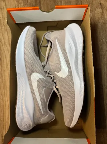 Gebrauchtes Nike Revolution 7 bike — Bild 2 von 4