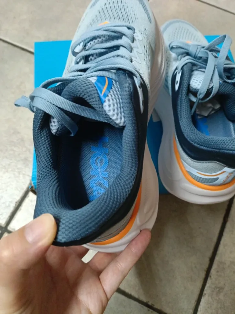 Used Hoka Shoes 38 bike — image 6 of 7