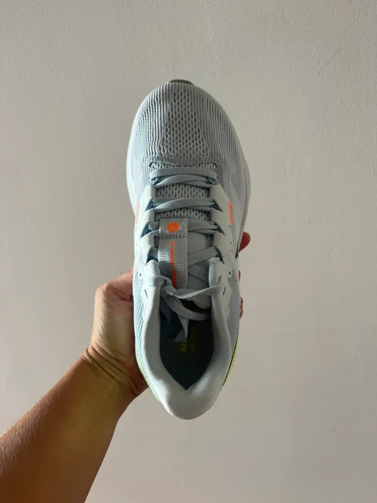 Tweedehands Nike Air Zoom Structure 25 bike — afbeelding 6 van 8