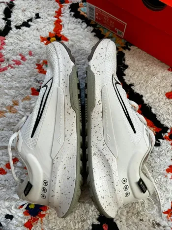 Použité Nike ZoomX Invincible Run Flyknit 3 bike — obrázek 6 z 7