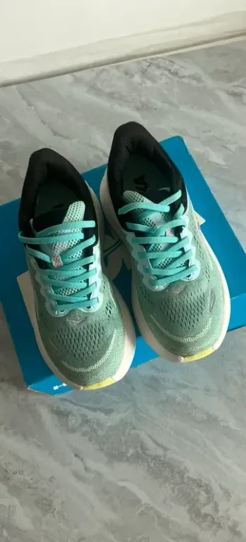 Gebrauchtes Hoka Chaussure size 36 bike — Bild 4 von 5