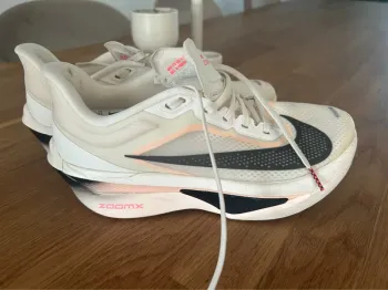 Brugt Nike Zoom Fly 6 Running Shoes