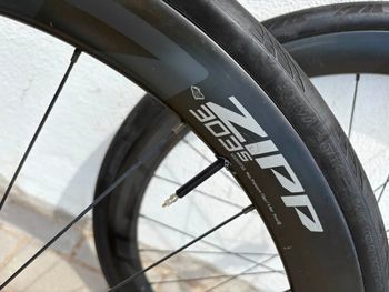 Used Zipp 303S Wheels 2024 bike — image 3 of 6