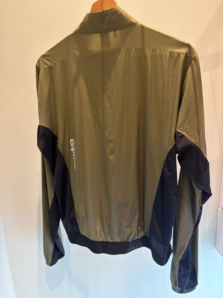 Used GripGrab Pacr Windproof Windjacket 2025 bike — image 4 of 4