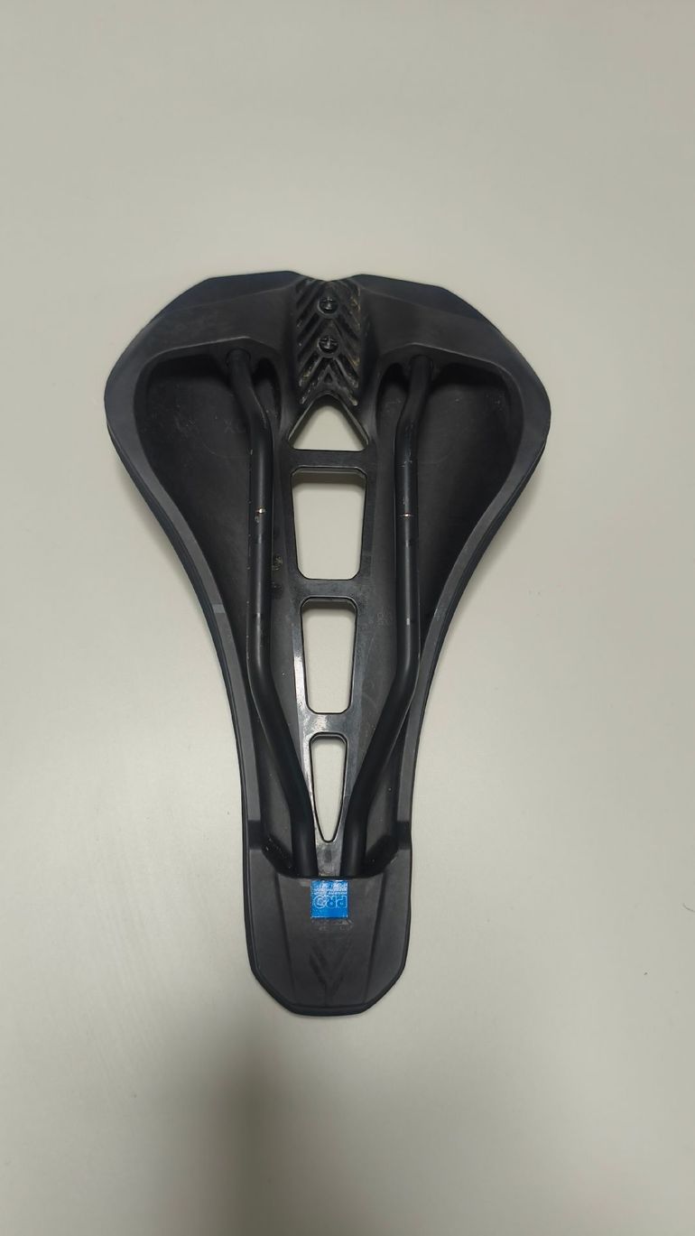 Used Pro Stealth Performance Saddle 2026 bike — image 5 of 11