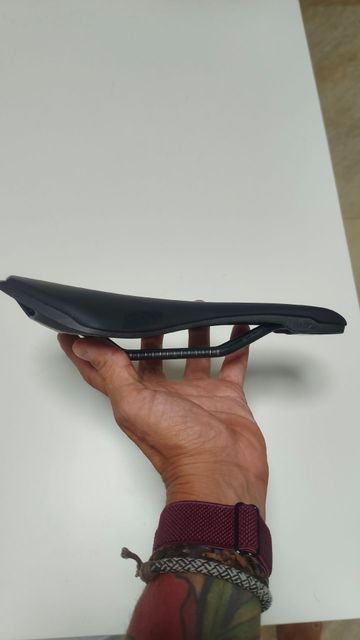 Used Pro Stealth Performance Saddle 2026 bike — image 10 of 11