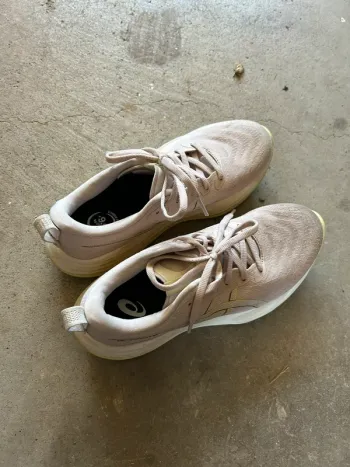 Used Asics Gel-Cumulus 27 bike — image 3 of 7