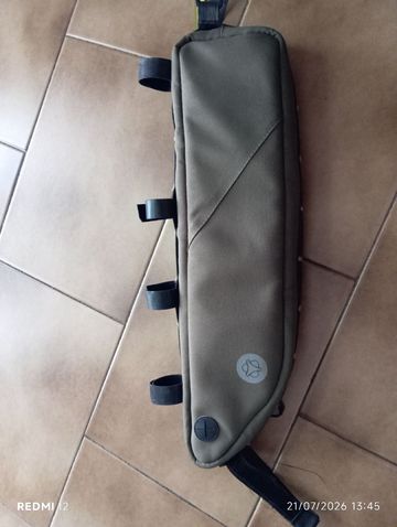 Used AGU Everydayriding Cycling Accessories