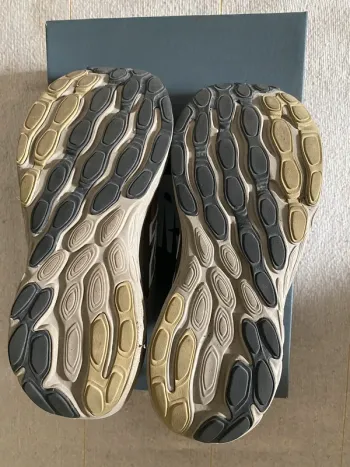 New Balance Fresh Foam Trainer bike d'occasion — image 4 sur 7