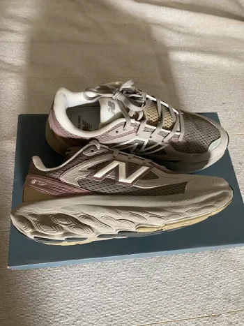 New Balance Fresh Foam Trainer bike d'occasion — image 3 sur 7