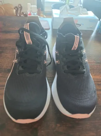 Used Asics Gel-Nimbus 27 bike — image 2 of 6