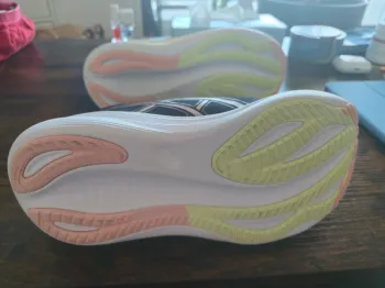Used Asics Gel-Nimbus 27 bike — image 3 of 6