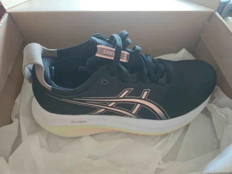 Used Asics Gel-Nimbus 27 bike — image 4 of 6