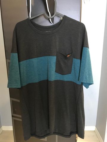Used Giro Mountain Jersey 2024 bike — image 5 of 8