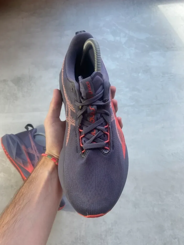 Brugt Asics Novablast 5 bike — billede 11 af 15