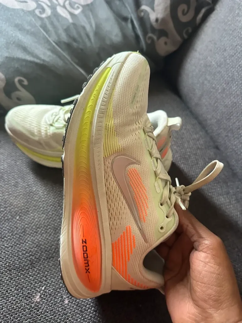 Brugt Nike ZoomX Vomero bike — billede 2 af 4