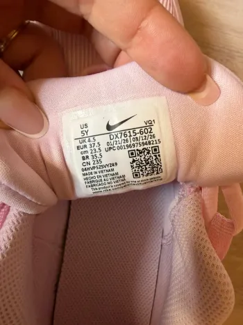 Brugt Adidas Nike Sneakers bike — billede 3 af 3